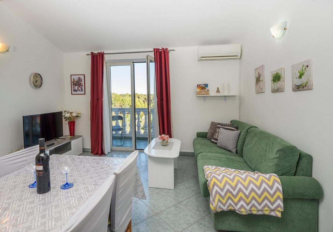 Apartman, Studio And Room Kata Póla Kültér fotó