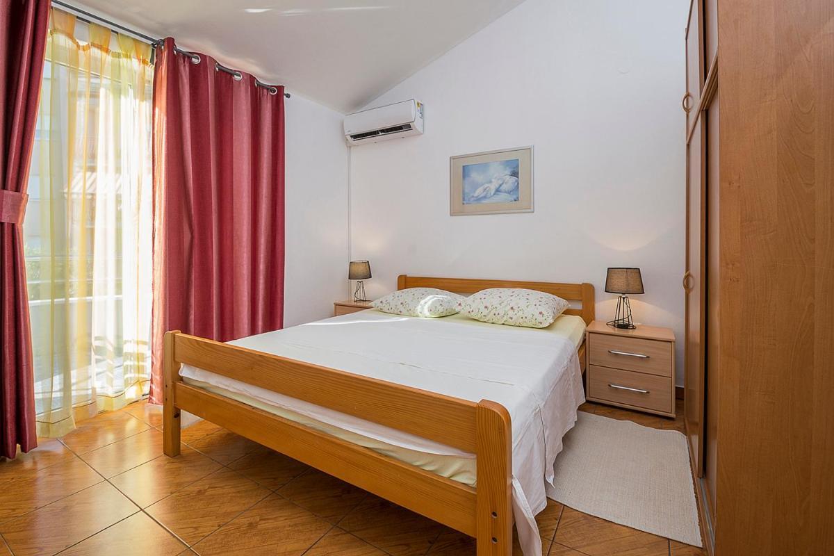 Apartman, Studio And Room Kata Póla Kültér fotó
