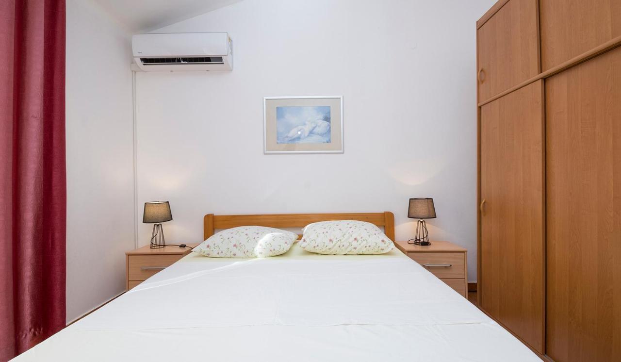 Apartman, Studio And Room Kata Póla Kültér fotó