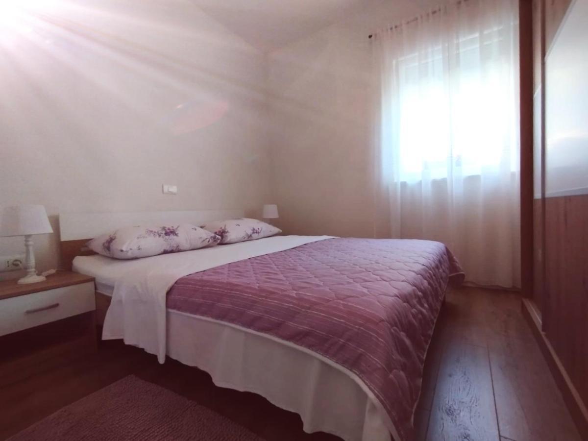 Apartman, Studio And Room Kata Póla Kültér fotó