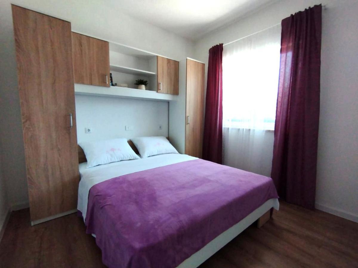 Apartman, Studio And Room Kata Póla Kültér fotó