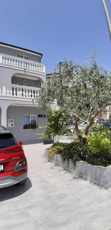 Apartman, Studio And Room Kata Póla Kültér fotó